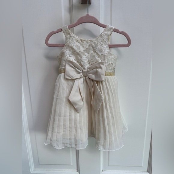 Sweet Heart Rose Other - NWOT Sweet Heart Rose 6-9M Formal Girls Cream & Gold Tank Top Holiday Dress